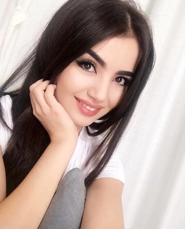 Emchagi Katta Chiroyli Qizlar emchagi-katta-chiroyli-qizlar